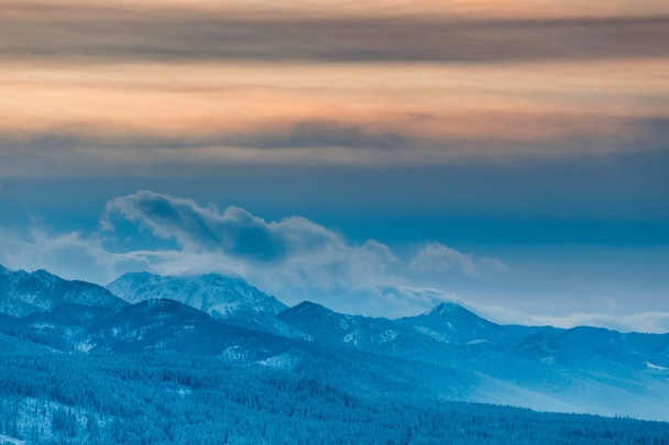 Panorama of the High Tatra Mountains in the evening, Poland - Foto, immagini