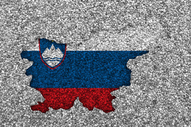 Carte et drapeau de Slovénie sur graines de pavot
 - Photo, image