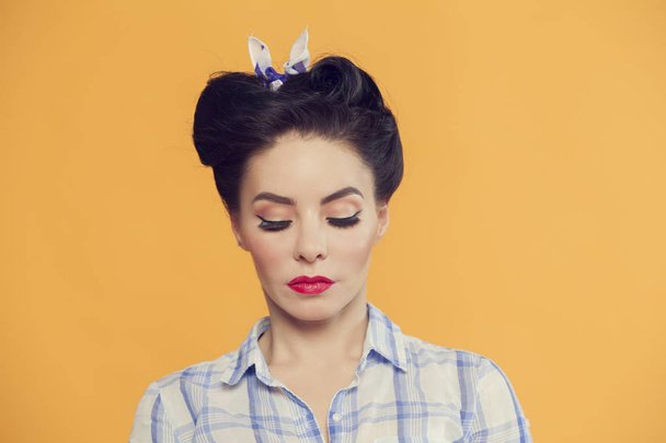 young woman with makeup in the style of pin-up - Фото, зображення