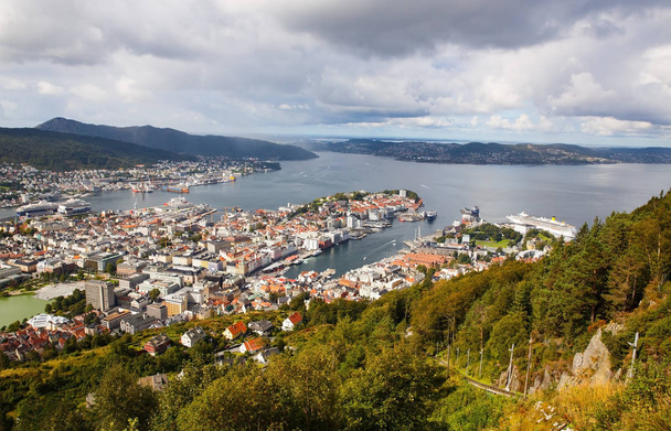 Bergen stad - Foto, afbeelding