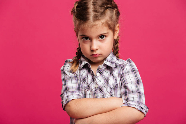 Angry little girl child standing isolated - Foto, imagen