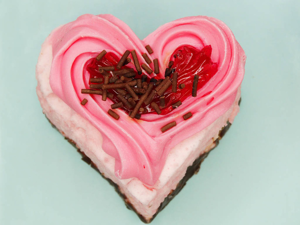 corações formam bolo sobremesa de comida doce no dia dos namorados
 - Foto, Imagem