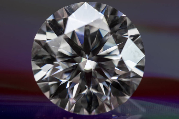 Kamienia gem rundy cięcia diamentów - Zdjęcie, obraz