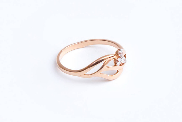 zlatý prsten s diamanty - Fotografie, Obrázek