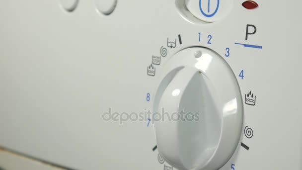 洗浄機です。壊れたプログラム上の洗濯機クローズ アップ設定. - 映像、動画