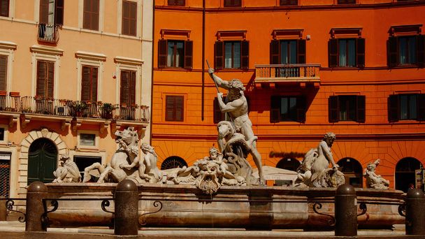 Площа Пьяцца Навона (площі Навона) в Римі, Італія - Фото, зображення