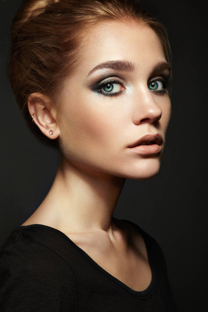Beautiful woman face. Perfect makeup - Photo, Image