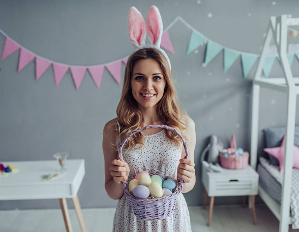 Young woman celebrating Easter - Foto, Imagen