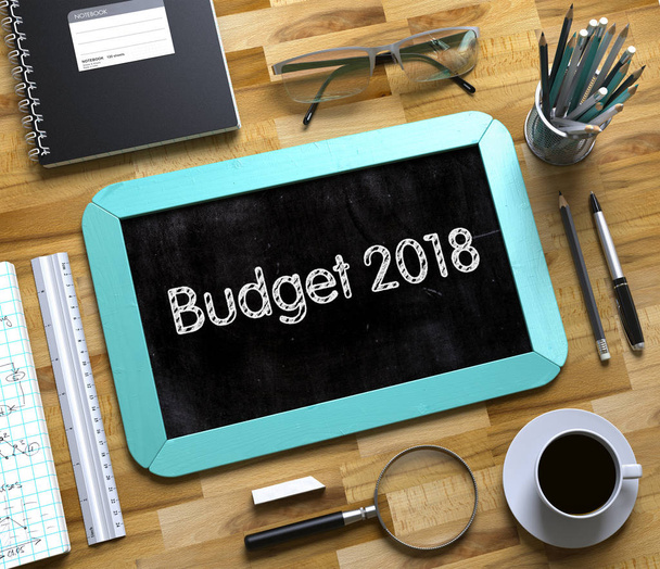 Προϋπολογισμός 2018 στο μικρό μαυροπίνακα. 3D. - Φωτογραφία, εικόνα