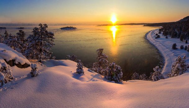 Winter on lake Ladoga. Karelia. Russia - Foto, imagen