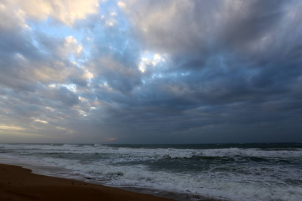 costa do mar Mediterrâneo no norte de Israel  - Foto, Imagem