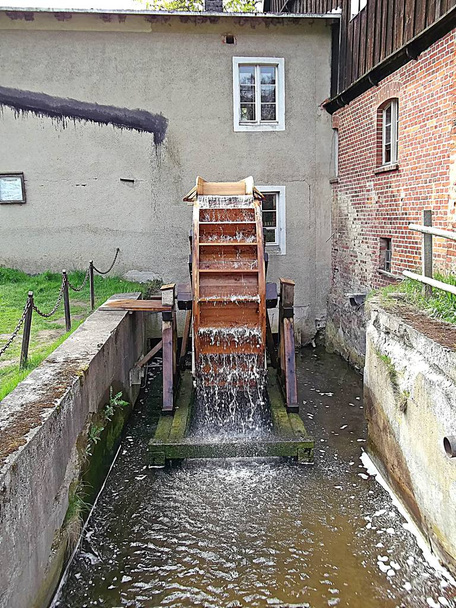 Wasserrad an der Klostermühle - Foto, Bild