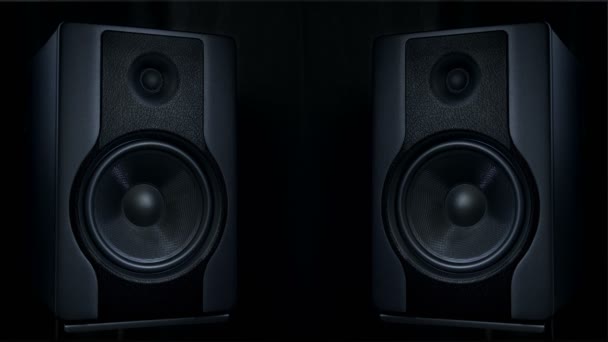 Set of two round audio speakers vibrating - Footage, Video