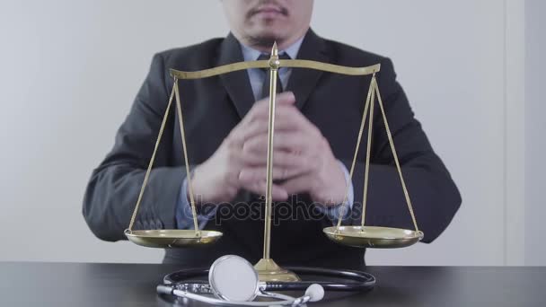 Medical law and justice concept.Lawyer and Medicine judge's. Health care balance. Litigation in medicine. Judicial healthy technology in slow motion - Filmagem, Vídeo