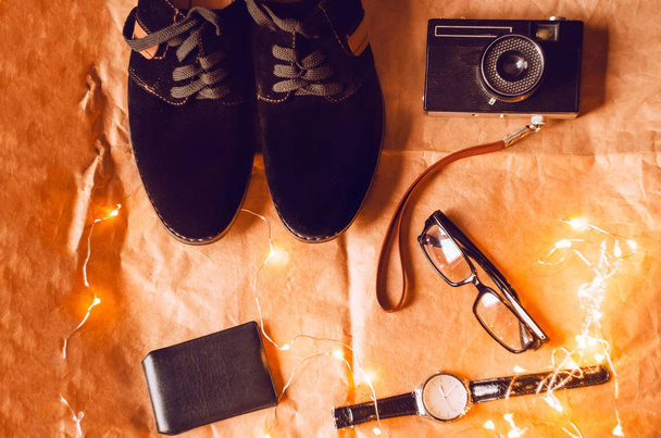male style. wristwatches, shoes, credit card. travel and adventure.Camera and glasses - Fotoğraf, Görsel