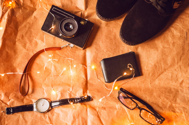 kamera, cipő, óra, utazási igazolvány - Fotó, kép