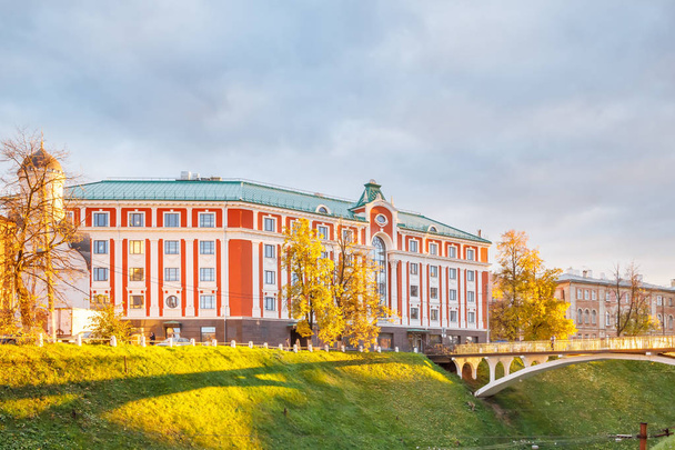 Immeuble hôtelier à Nijni Novgorod, Russie
 - Photo, image