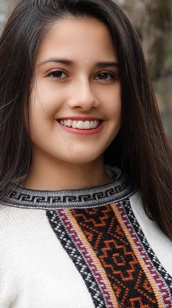 Youthful Girl Teenager Smiling - Foto, Imagem
