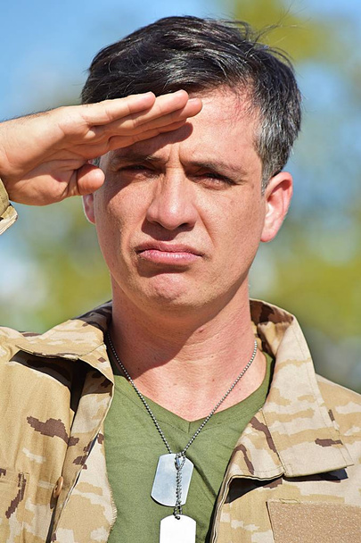 Enlisted Male Soldier Saluting - Φωτογραφία, εικόνα