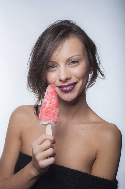 Woman with ice cream  - Фото, изображение