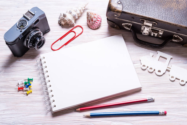 Traveling planning, paper notebook and accessories - 写真・画像