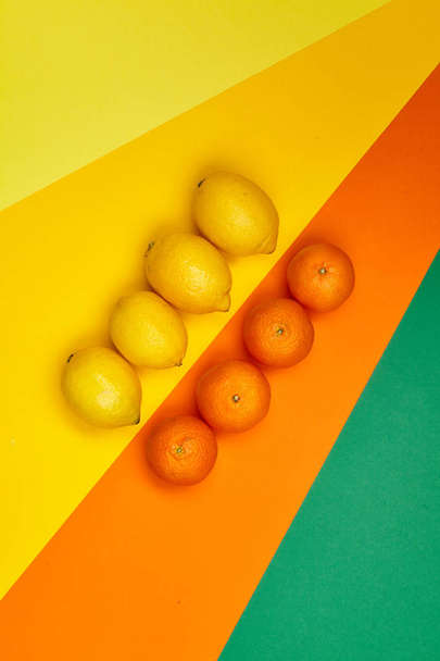 Cytryny. Owoców cytrusowych. Pożytecznych owoców. żółty. Do projektowania - Zdjęcie, obraz