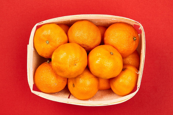 Mandarin. Bright. Citrus. A bright fruit. For your design. - Foto, afbeelding