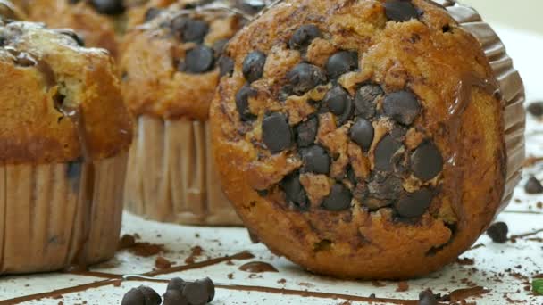 deliziosi muffin fatti in casa con gocce di cioccolato
  - Filmati, video