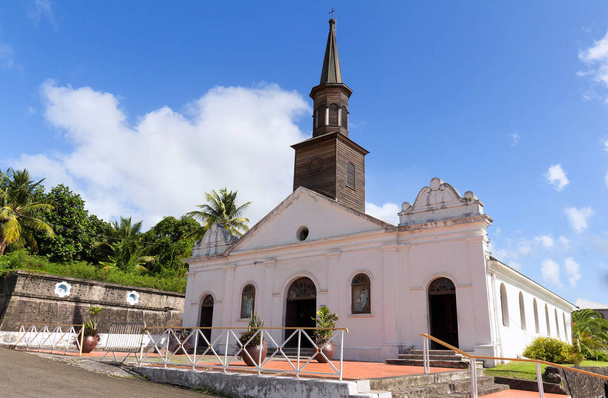 Iglesia de Santo Tomás, Ciudad Diamante, Isla Martinica
. - Foto, imagen