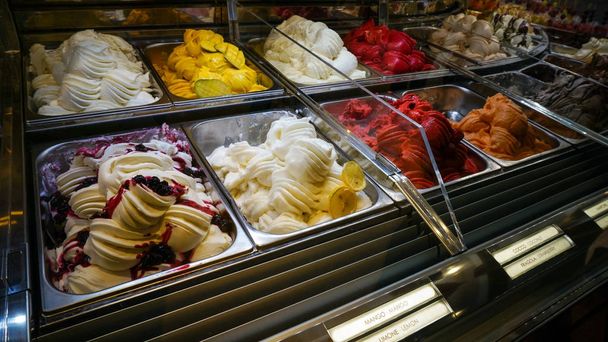 Verona - jégkrém bolt - Fotó, kép