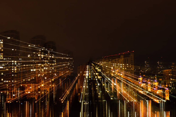 cidade noturna em movimento de linhas de luz
 - Foto, Imagem
