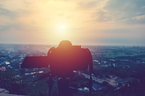 Digitální fotoaparát a rozmazané západ slunce - Fotografie, Obrázek