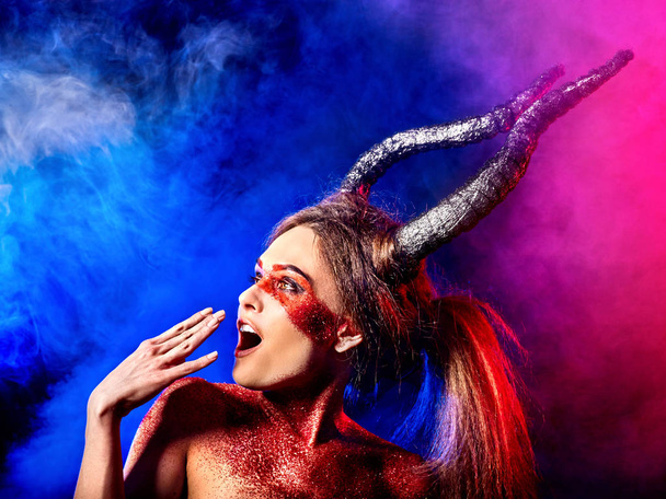 Fekete mágia rituális a pokolban a Sátán nő őrült. - Fotó, kép