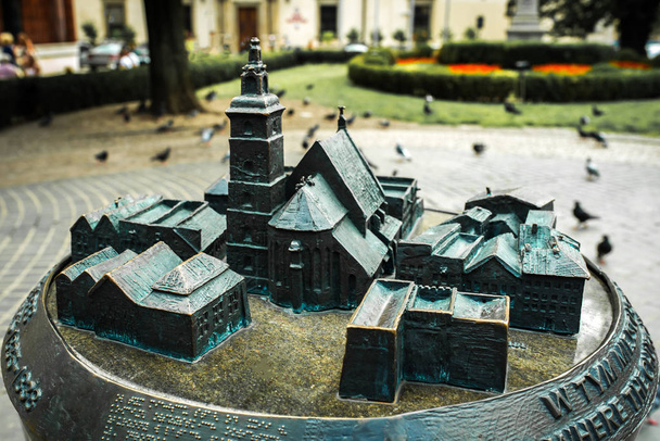 miniature en bronze de Cracovie en Pologne
 - Photo, image
