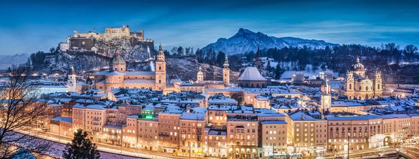 Salzburg zimní panorama v modré hodiny, Salcbursko, Rakousko - Fotografie, Obrázek