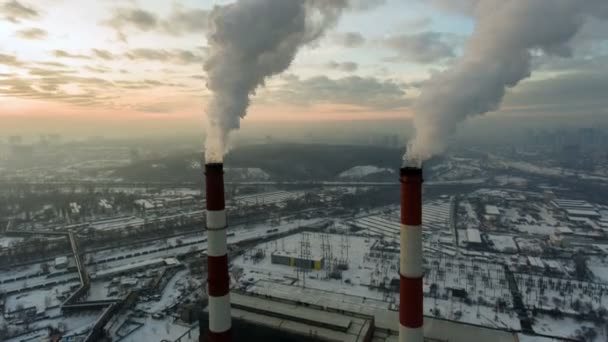 Kolencentrale uitstoten van kooldioxide-verontreiniging van schoorstenen - Video