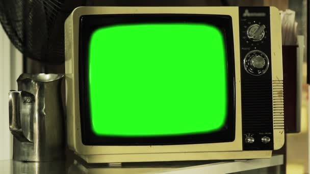 古いテレビ グリーン スクリーン、クローズ アップ - 映像、動画