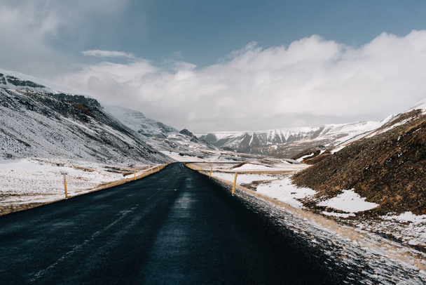 Mountain roads of Iceland from - Foto, Imagen