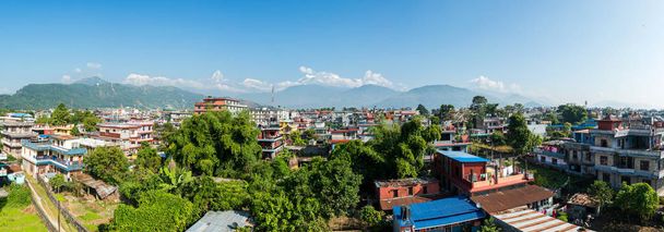 Vista panorámica de Pokhara en Nepal
 - Foto, Imagen