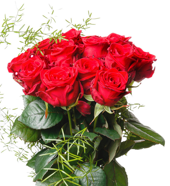 Ylellinen kukkakimppu punaisista ruusuista kukkakaupassa Ystävänpäivä Punaisten ruusujen kimppu on oletettu valkoiseksi. Äitienpäivä, Häät päivä, Naisten, Ystävänpäivä käsite
 - Valokuva, kuva