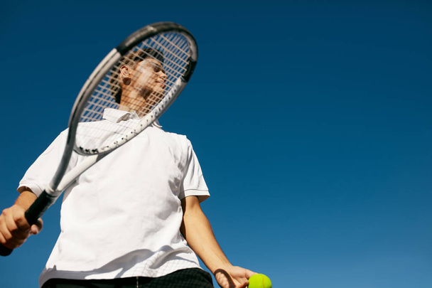Tennis Sport. Man Playing Tennis Outdoors - Fotoğraf, Görsel