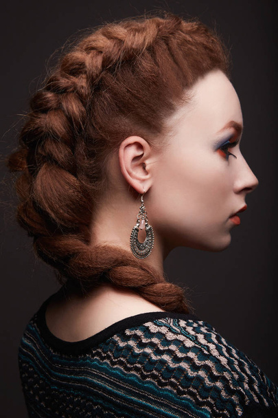 beauty girl with braids hairstyle - Foto, afbeelding