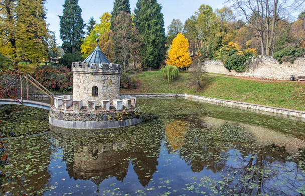 Turret in Bojnice, Slovakia, autumn park - Photo, Image