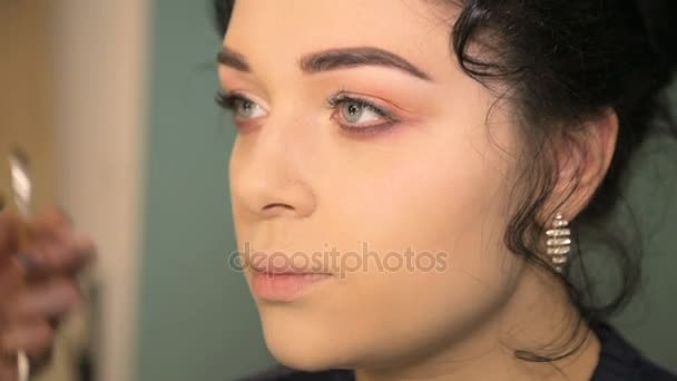 Close-up of eye makeup.full hd video - Záběry, video