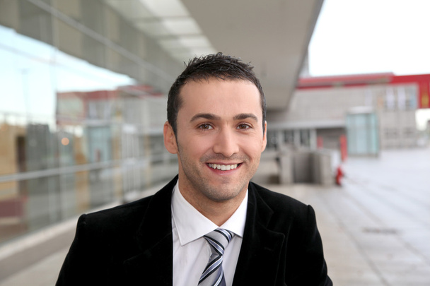 Young businessman on business travel - Foto, immagini