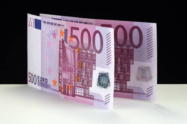 500 Euro, European Central Bank banknotes and euro coins - Foto, Imagen