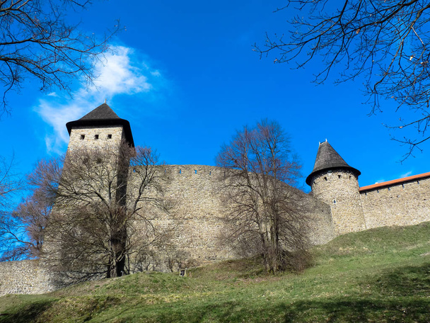 Castello di Helfstyn
  - Foto, immagini