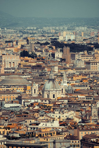 ローマ市内のパノラマ ビュー - 写真・画像