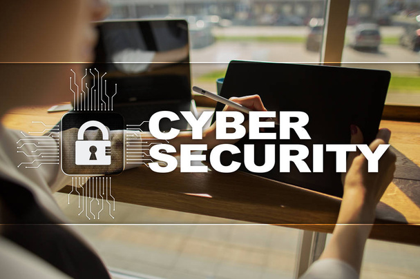 Cyber bezpieczeństwa, ochrony danych, bezpieczeństwa informacji i szyfrowania. koncepcja technologii i biznesu Internet. - Zdjęcie, obraz