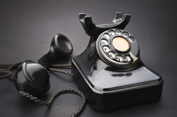 very old telephone - Foto, imagen